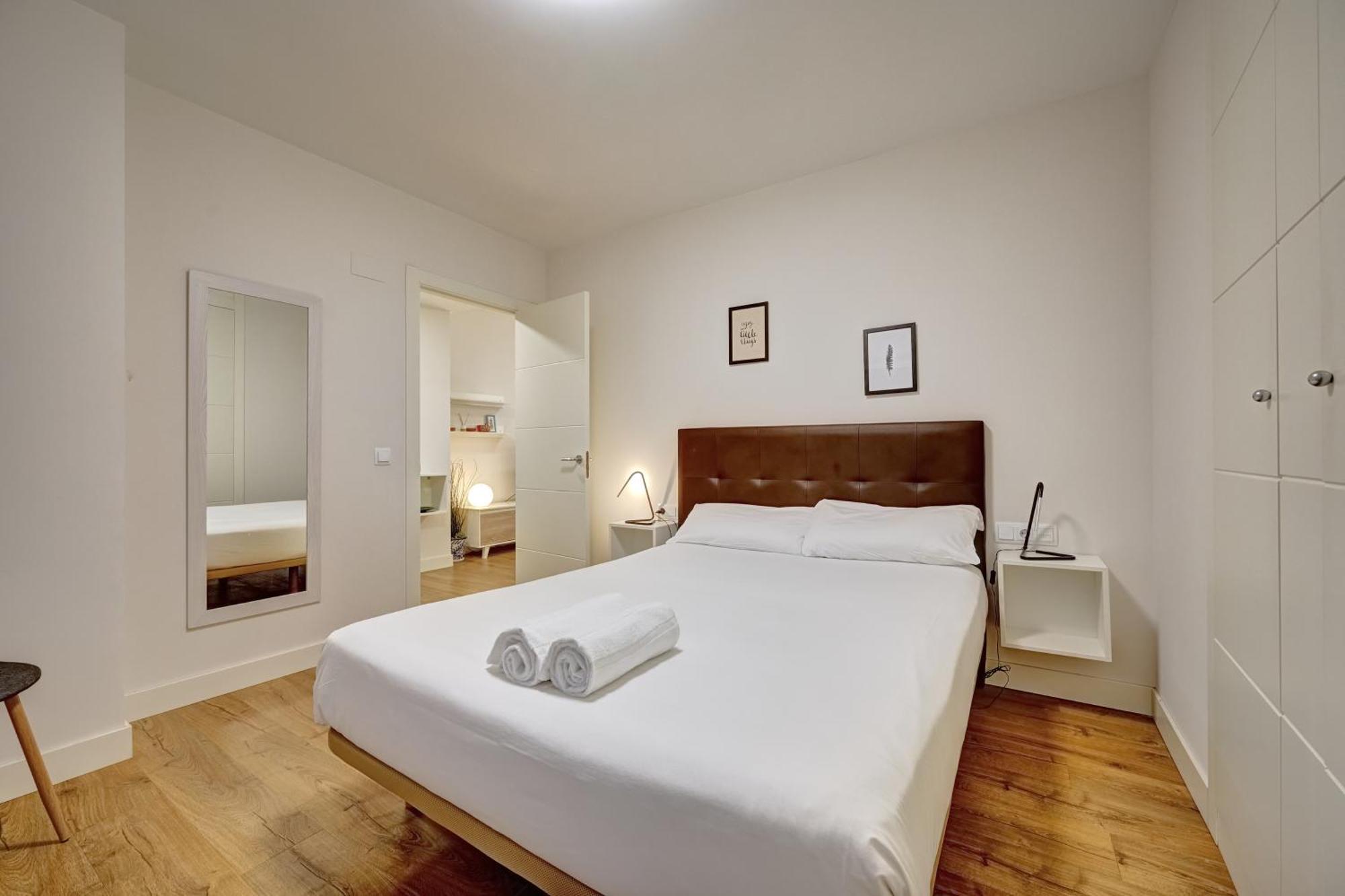 Apartamento Espolon By Clabao Logrono Luaran gambar