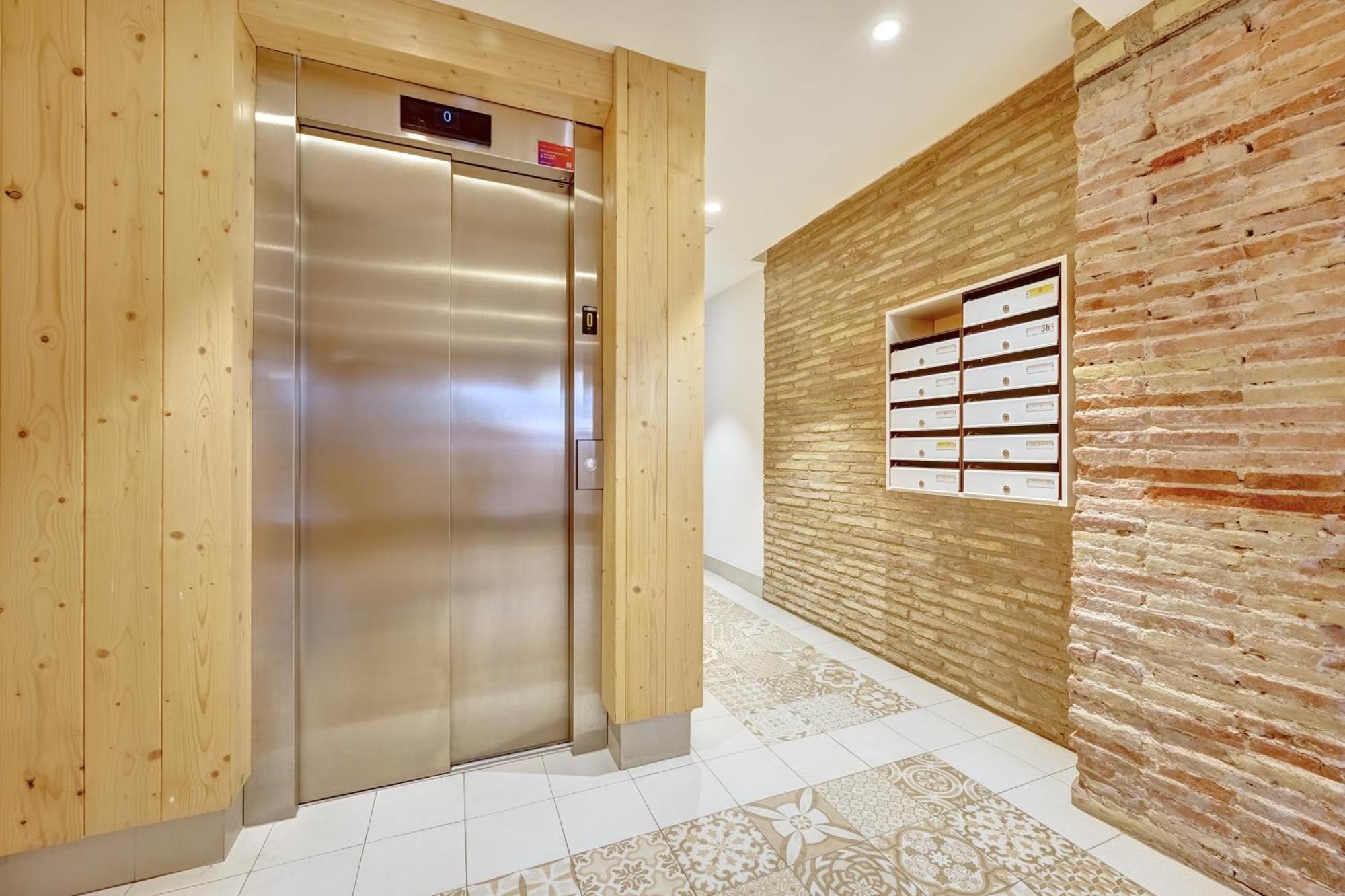 Apartamento Espolon By Clabao Logrono Luaran gambar